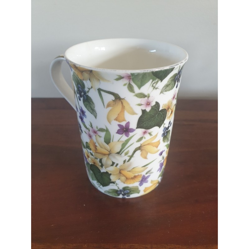 Set of 4 Maxwell Williams Coffee Mugs