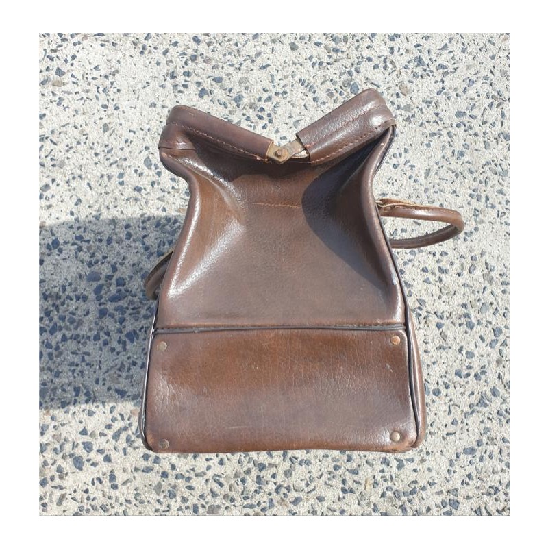 Vintage Brown Leather Gladstone Bag