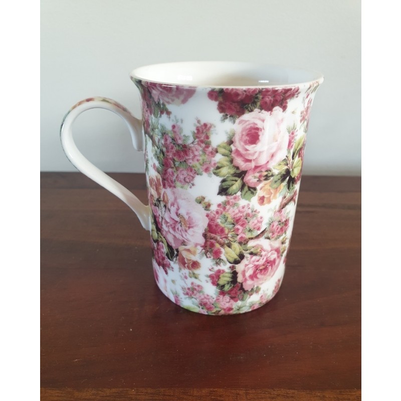 Set of 4 Maxwell Williams Coffee Mugs